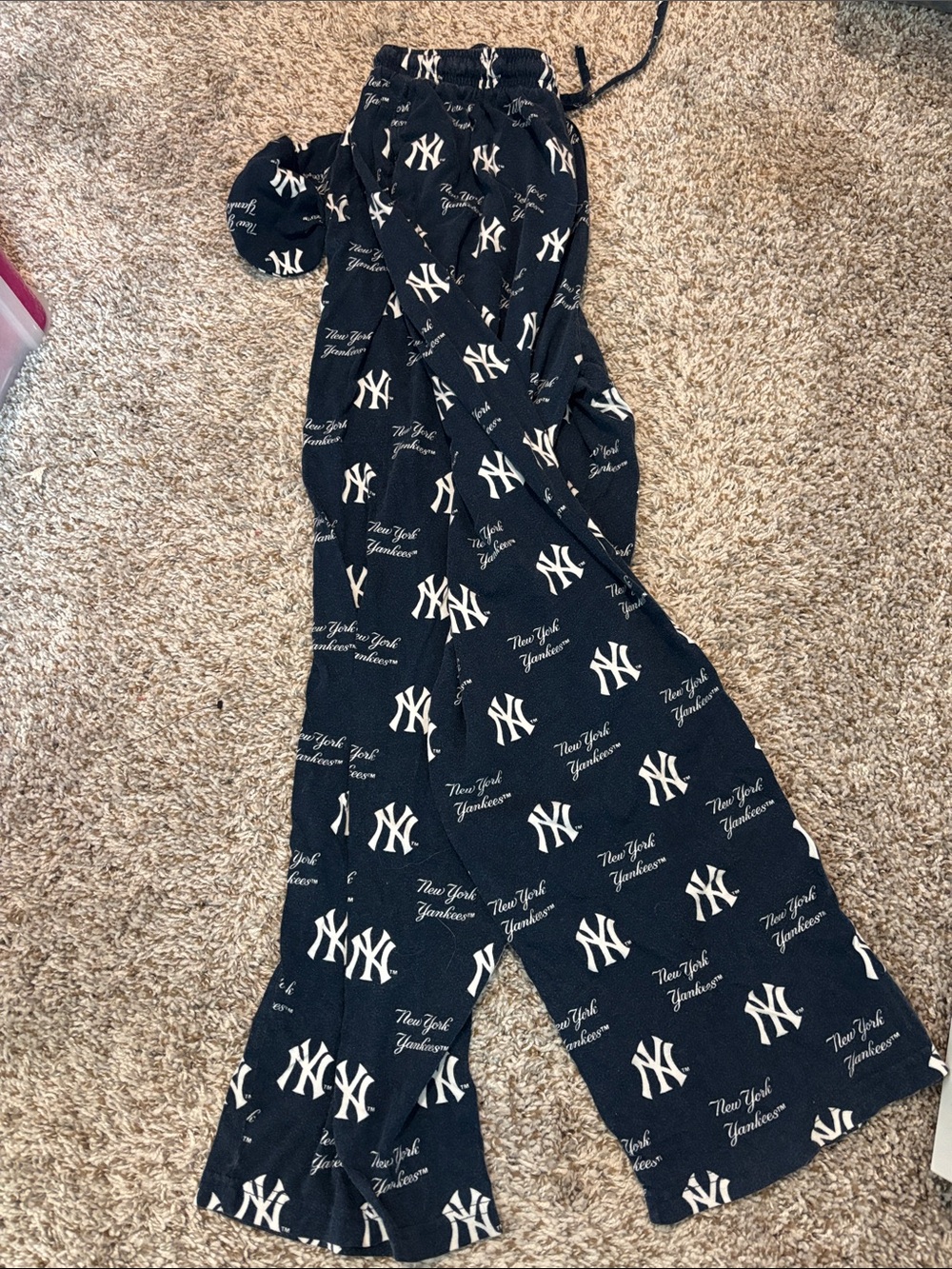 New York Yankees Navy  Logo Lounge Pajamas